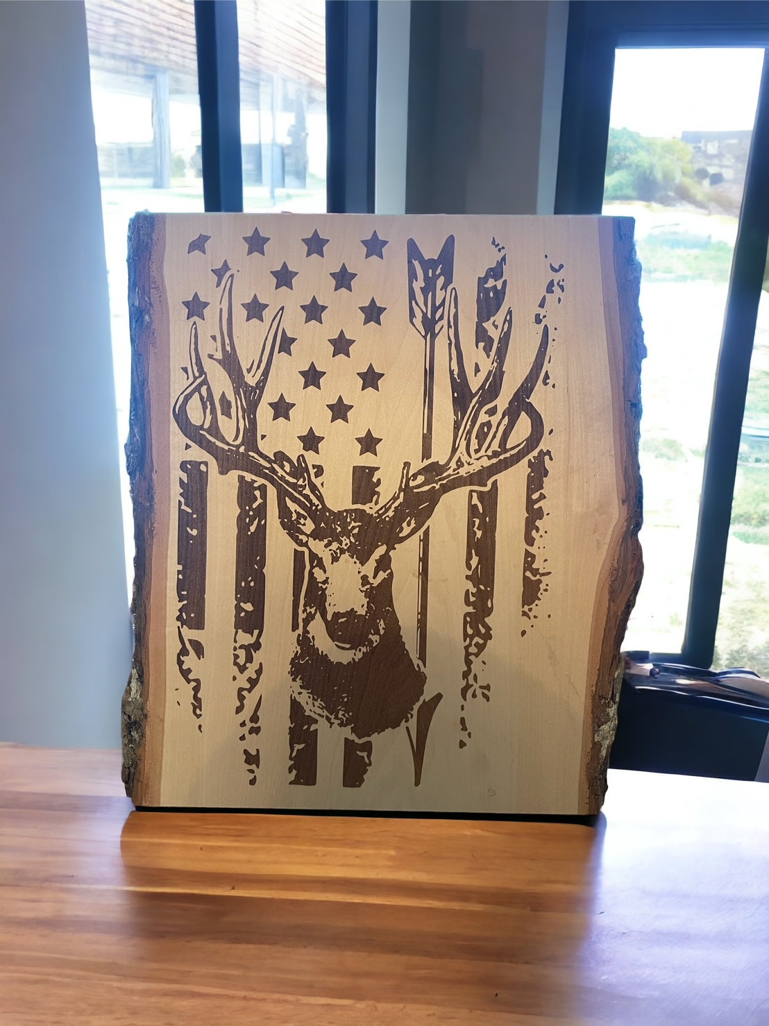 Distressed Flag/Deer Plaque